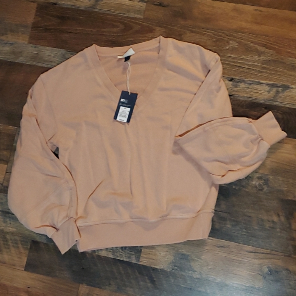 Universal Threads Puff Sleeve Sweatshirt